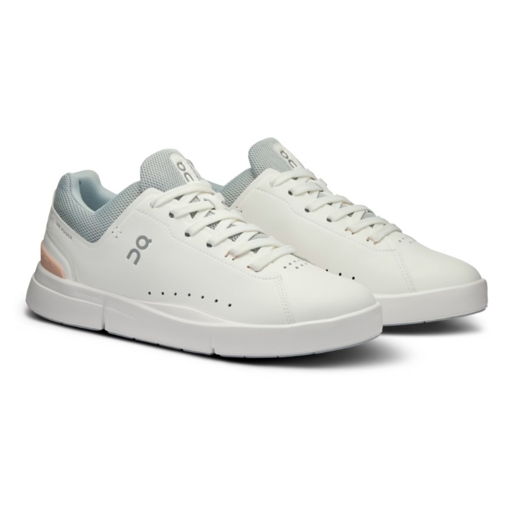On Running White and Gray Sneakers Roger